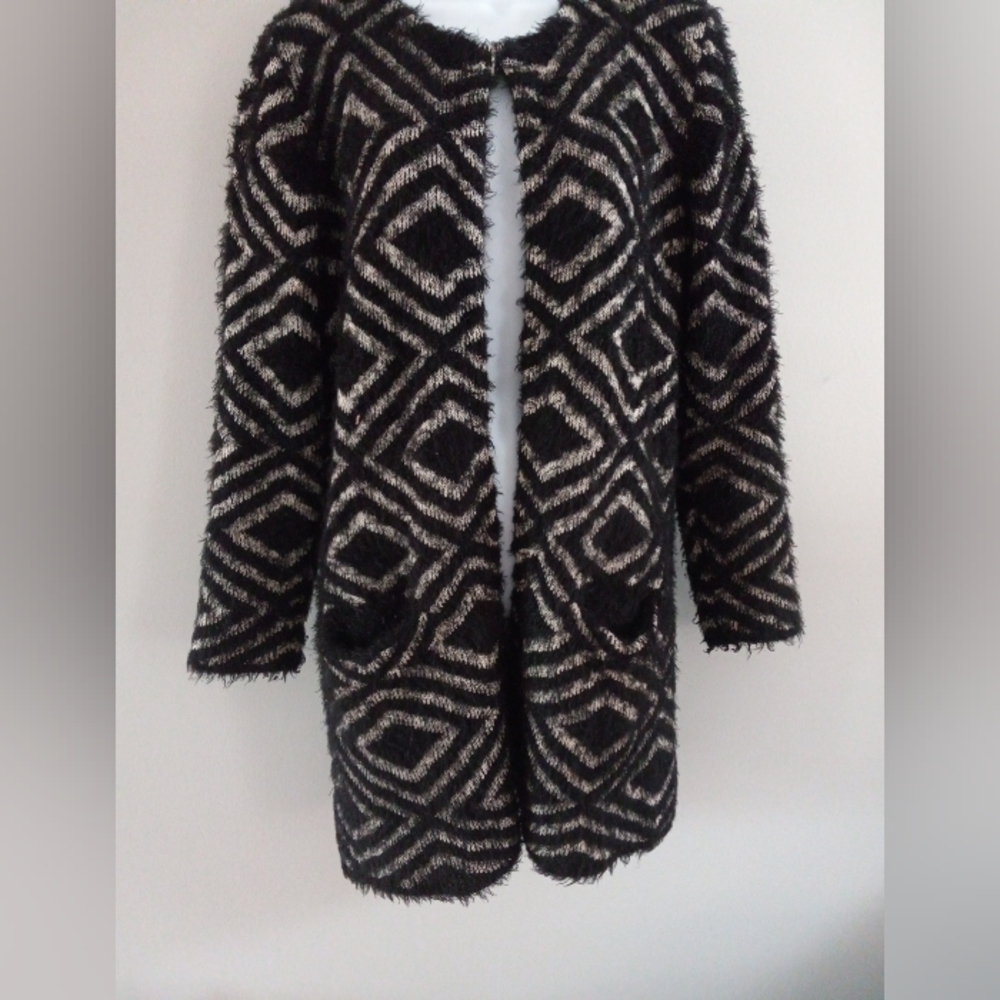 August Silk Long Black and White Eyelash Cardigan Women's Sz S